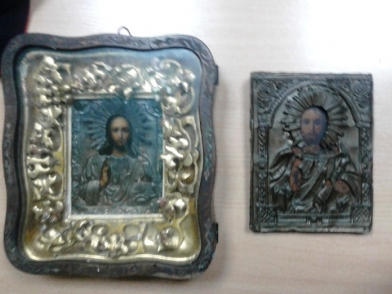 У жительницы Чайковского похитили старинные дорогие иконы