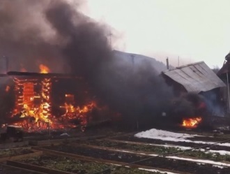 В Пермском районе сгорел дачный дом и четыре бани 