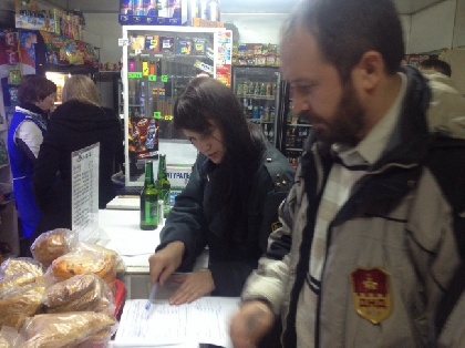 Дружинники Ленинского района Перми проводят «контрольные закупки»