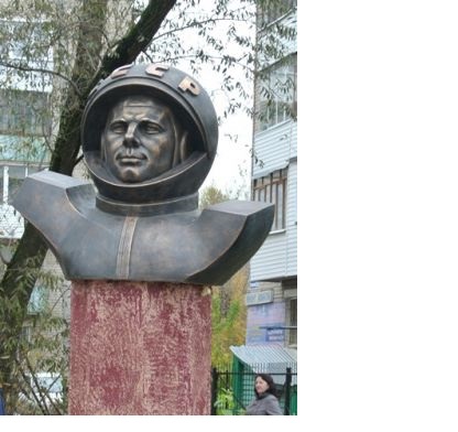 В Перми установили бюст Юрия Гагарина