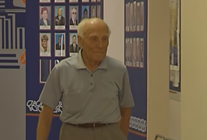 89-летний пенсионер зачислен в педагогический университет