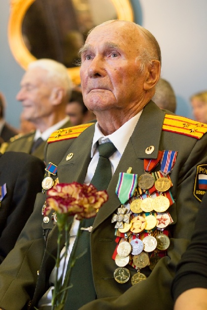 В Перми наградили ветеранов ВОВ, освобождавших Чехословакию от фашистов    