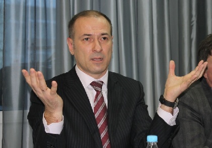 Константин Окунев предлагает составить список тех, кто заслуживает отставки