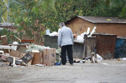 В Перми в мусорном баке жители нашли гранату