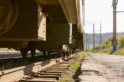 В Пермском крае поезд сбил 16-летнего подростка