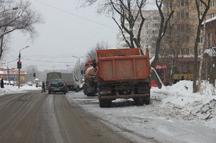В Перми ограничат движение транспорта по улице Карпинского  