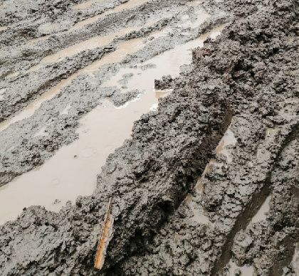 Жители Добрянского района жалуются на размытые дороги