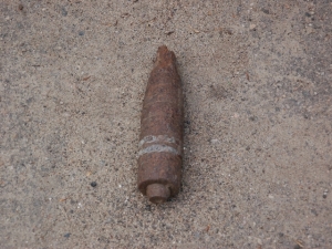 На улице Перми нашли снаряд с действующим взрывателем