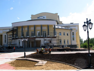 Подрядчики завершили реконструкцию кудымкарского драмтеатра