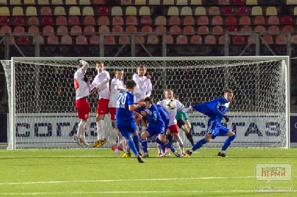 Пермские футболисты в 2014 году не проигрывают дома