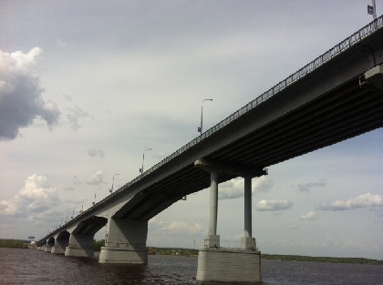 Коммунальный мост будут ремонтировать круглосуточно