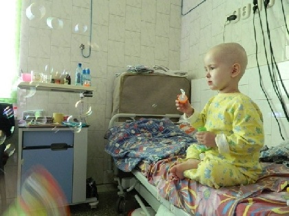 В инфекционной больнице мать трехлетнего пациента оставили без питания