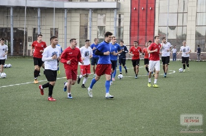 Новый футбольный клуб «Звезда» приступил к тренировкам
