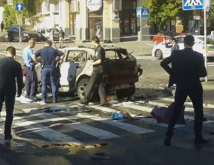 В Киеве в результате взрыва автомобиля погиб журналист Павел Шеремет