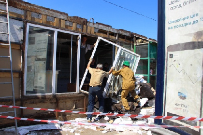 В Перми демонтируют незаконные нестационарные торговые объекты