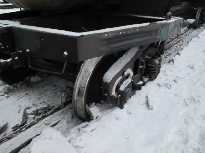 По факту схода с рельсов грузового поезда в Мулянке возбуждено уголовное дело 
