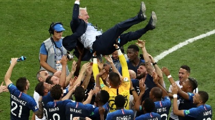Чемпионом мира по футболу стала сборная Франции