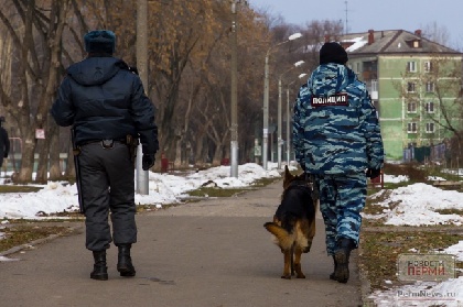 Всем аттестованным сотрудникам МВД запретили выезжать из страны