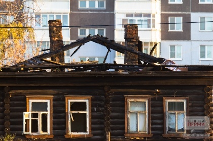 Жителей Пермского края обяжут ремонтировать дома совместно