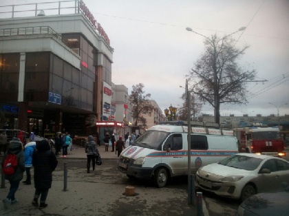 В Перми эвакуируют посетителей торговых центров