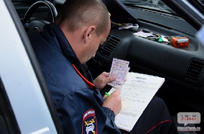 В Перми за выходные задержали 100 пьяных водителей В Перми за выходные задержали 100 пьяных водителей