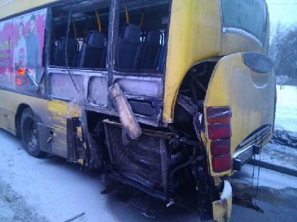 Осужден водитель автобуса, виновный в смерти подростка-пассажира