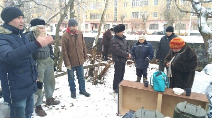 В Краснокамске волонтеры помогают бездомным