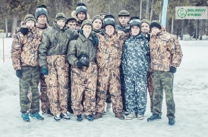 Воспитанники детдомов сыграли в пейнтбол с «Реальными пацанами» Воспитанники детдомов сыграли в пейнтбол с «Реальными пацанами»
