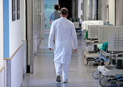 В больнице Чернушки нарушали права медперсонала